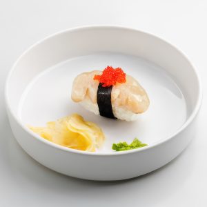 Нигири суши с гребешком