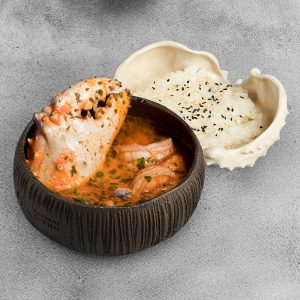 Том ям с камчатским крабом