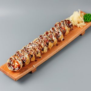 Ролл Темпура с угрём и сливочным сыром